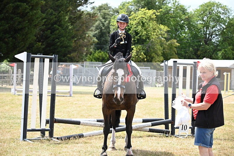 WJ6_5566 - Class 12 Minimus Jumping 45cm