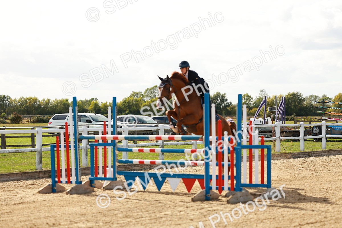 SBM_001862 - Class 5 - Senior Foxhunter - 1.20m