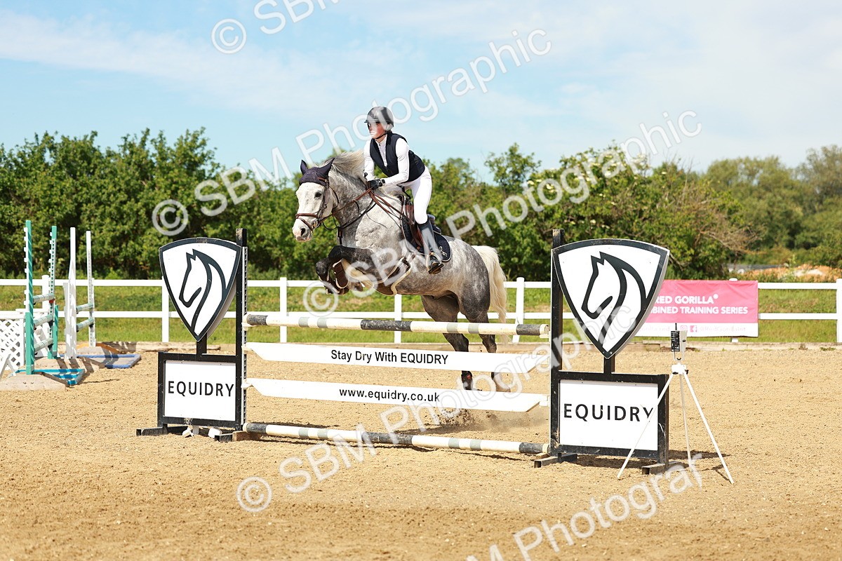 SBM_002525 - Class 4 - Senior Newcomers - 1.10m