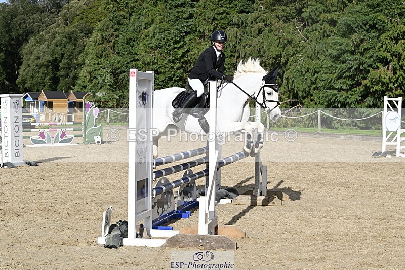 251005A-153107-04737 - Cls 10 Int 90-95cm