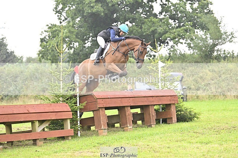 240901A-133644-09149 - 425-Selina.Milnes-SILVERTEAL.JD