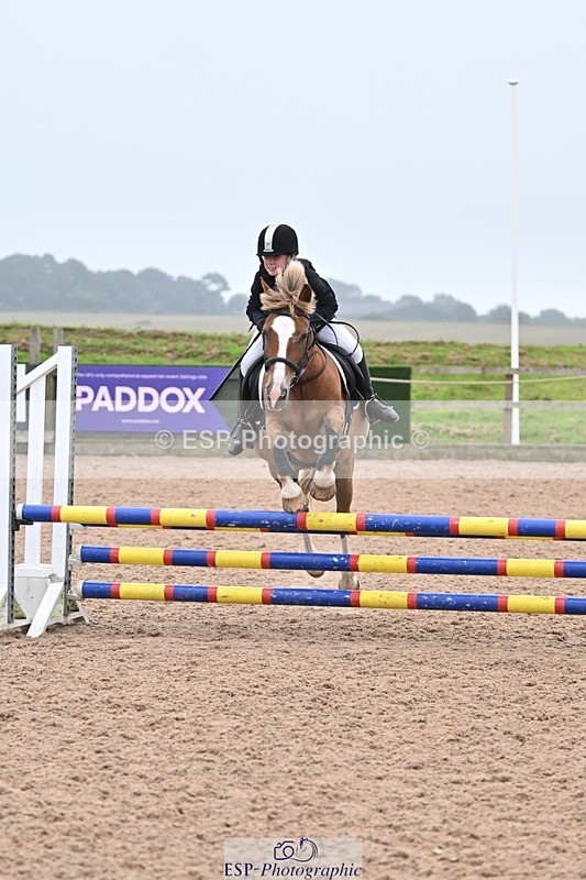 240813-185814-00815 - Classes 5 A&B & 6 80cm