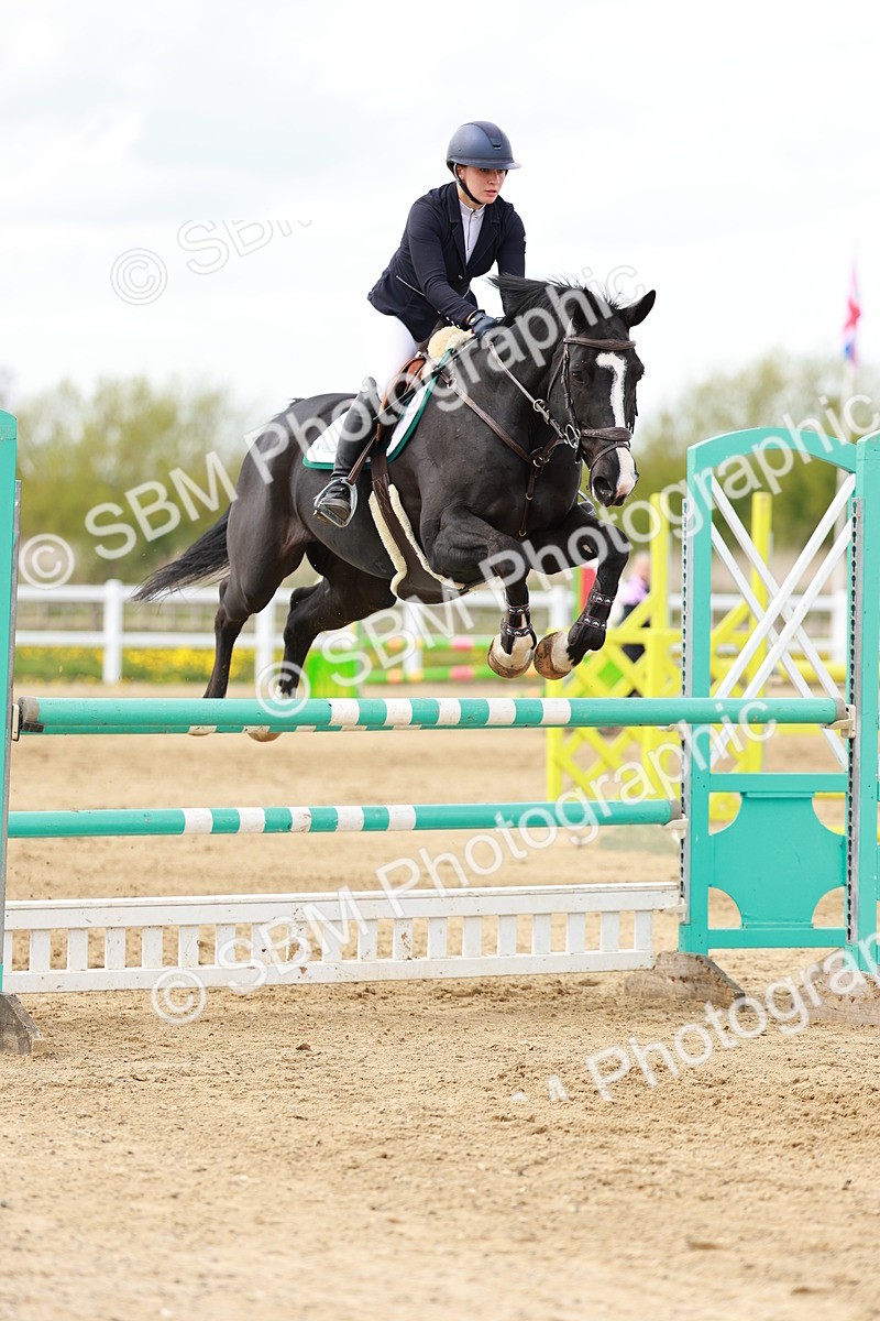 SBM_002318 - Class 4 - Senior Newcomers - 1.10m