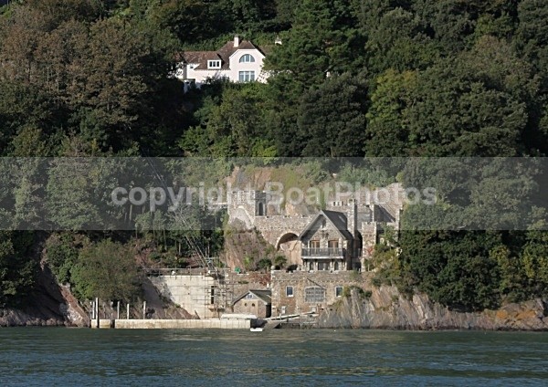 090917 KINGSWEAR IMG_7353 - Waterside Property