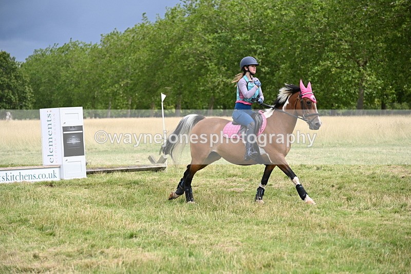 WJ6_2805 - Time at Jump 11:06 to 11:40