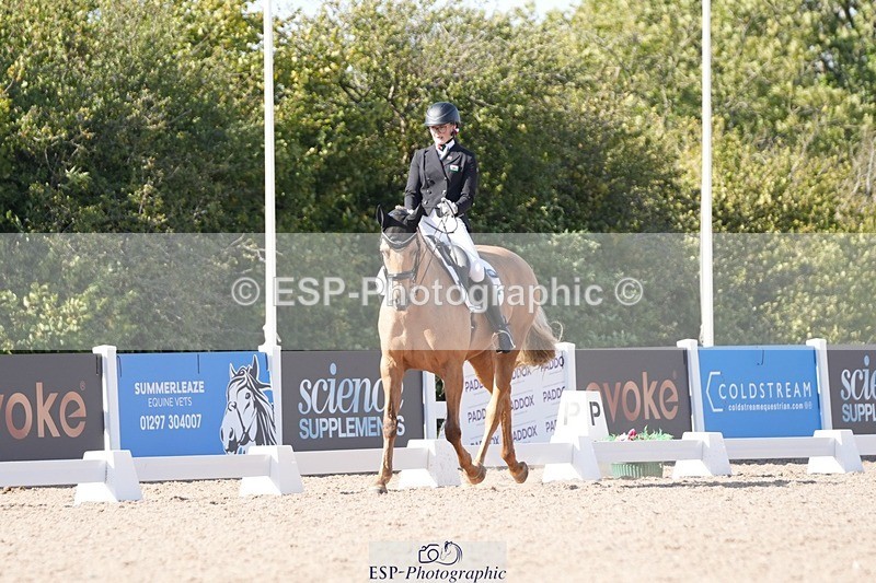 250906-154357-04849 - 054-Amy.Louise.LloydDiva.Royale