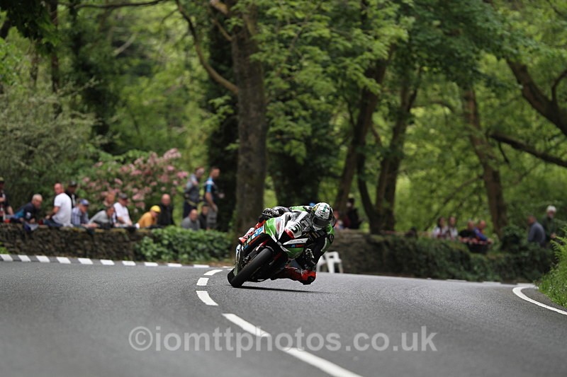 PR154912 - Superbike TT