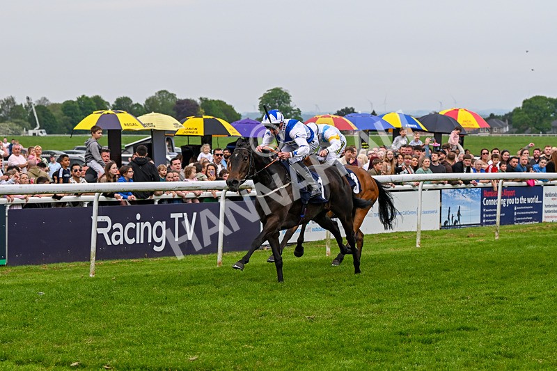 060524-Race 6-Shes Got Bottle-7284 - Race 6