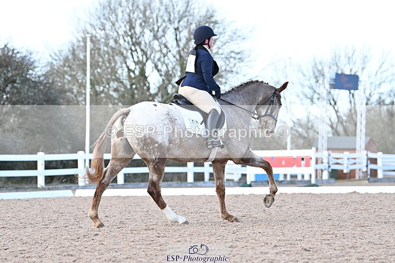 240324A-151815-04478 - Novice 27, 14.30 to 15.25