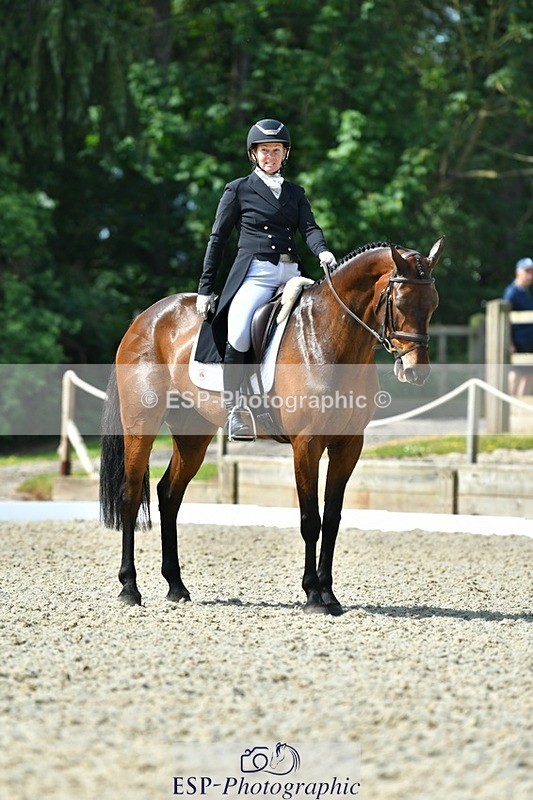 230525-104244-03957 - 414-L_E_B_LIAS_JEWEL-Jonelle_Price-DR