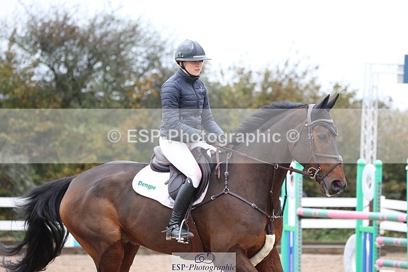 231112A-145434-05058 - Cls 21 Foxhunter & 1.20m Open