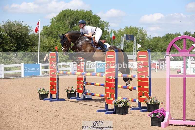 240718A-131002-05437 - Cls 9, 1 Star Bronze Tour 1.10m