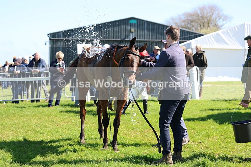 3E7A4934 - Race 1 Hunt Members