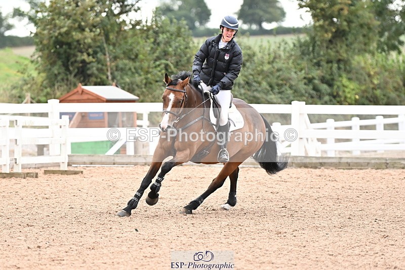 250820B-110205-00288 - Clear Round and Cls 1 British Novice and 90cm Open