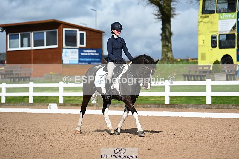 240323A-151031-02388 - UnA Novice 28