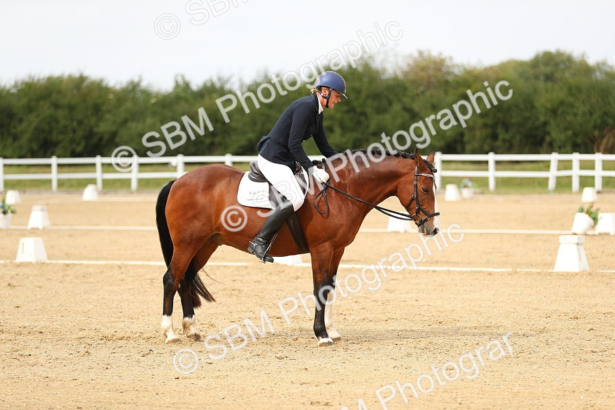 SBM_017658 - Class 13 - Novice 23 - 14.27-15.16