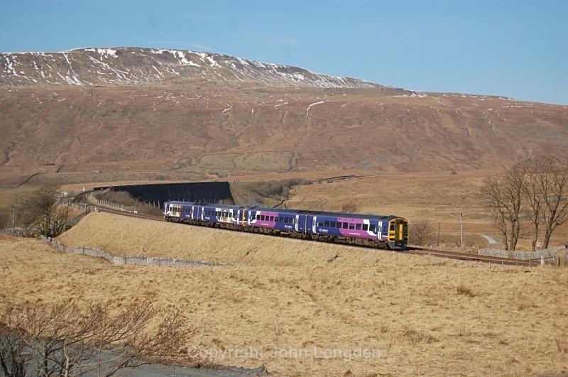 28.2.13 - 158849 & 158xxx, 10.49 Leeds - Carlisle, Ribblehead - Ribblehead