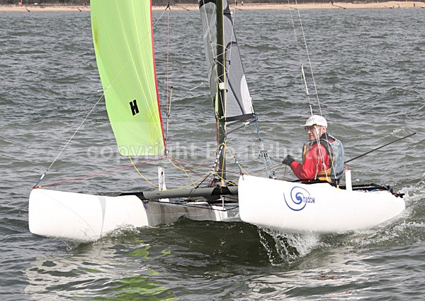 100411 SHADOW GBR032 IMG_0462 - Sailboats - multihull