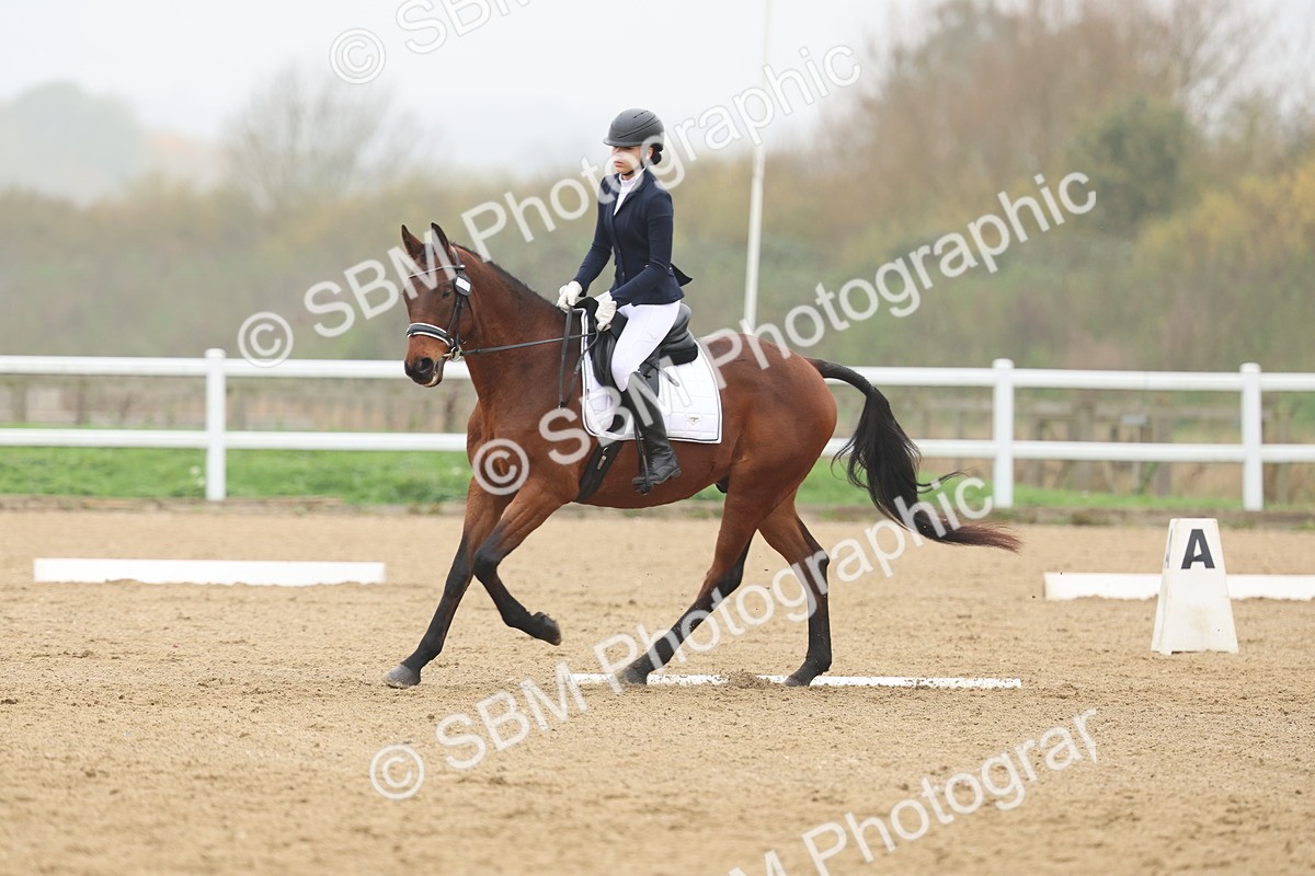 SBM_002484 - Class 5 - Novice 27