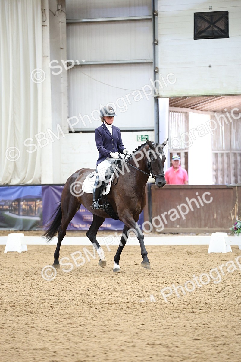 SBM_003484 - Class 5 - Novice 6 Gold - 13.05-14.00