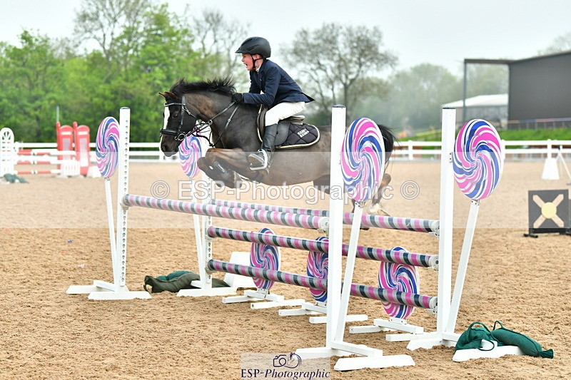 230514A-104655-02328 - Cls 22 Pony Discovery & 90cm Open