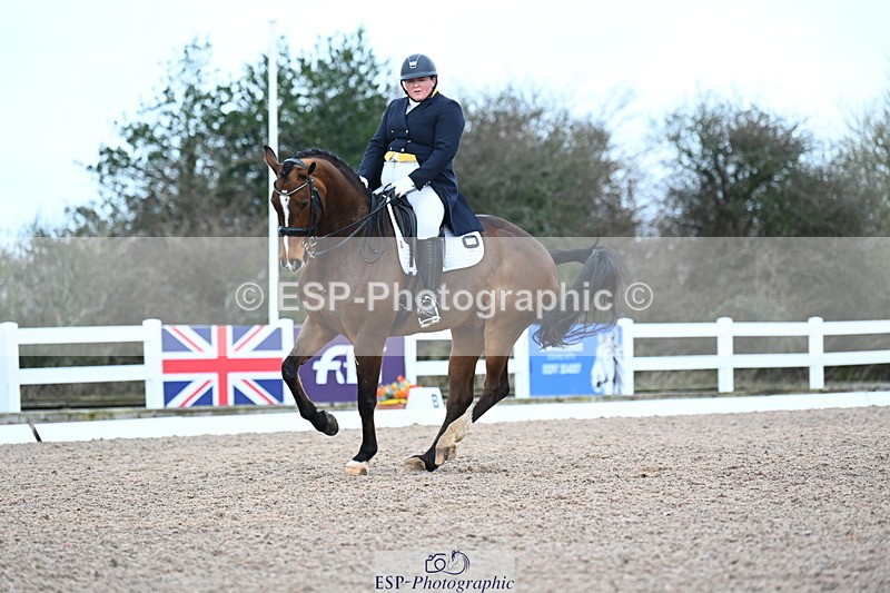 240218A-122153-07116 - 201-Emily.farleigh-Wake.up