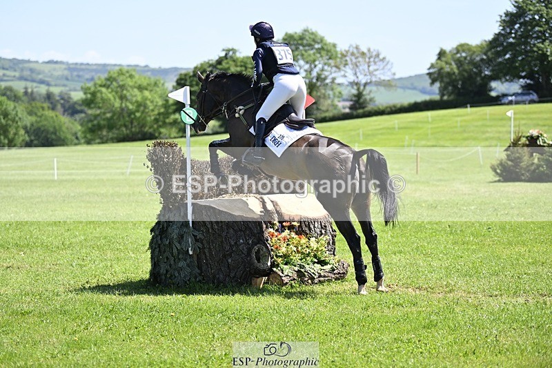 240525-122543-13251 - 375-DASSETT_ARTHALENT-Piggy_March