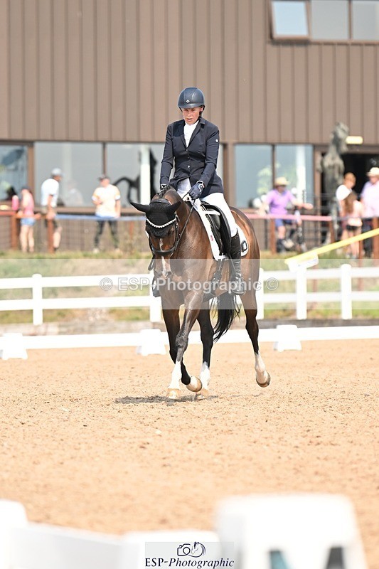 250816-133556-04873 - 079-Nicola.LomaxSimply.Bea