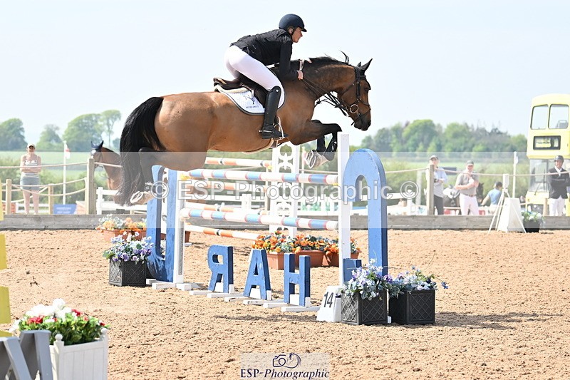 240510A-151052-08196 - Cls 23 Talent Seeker Inc 7yr old Jump Off and Presentations