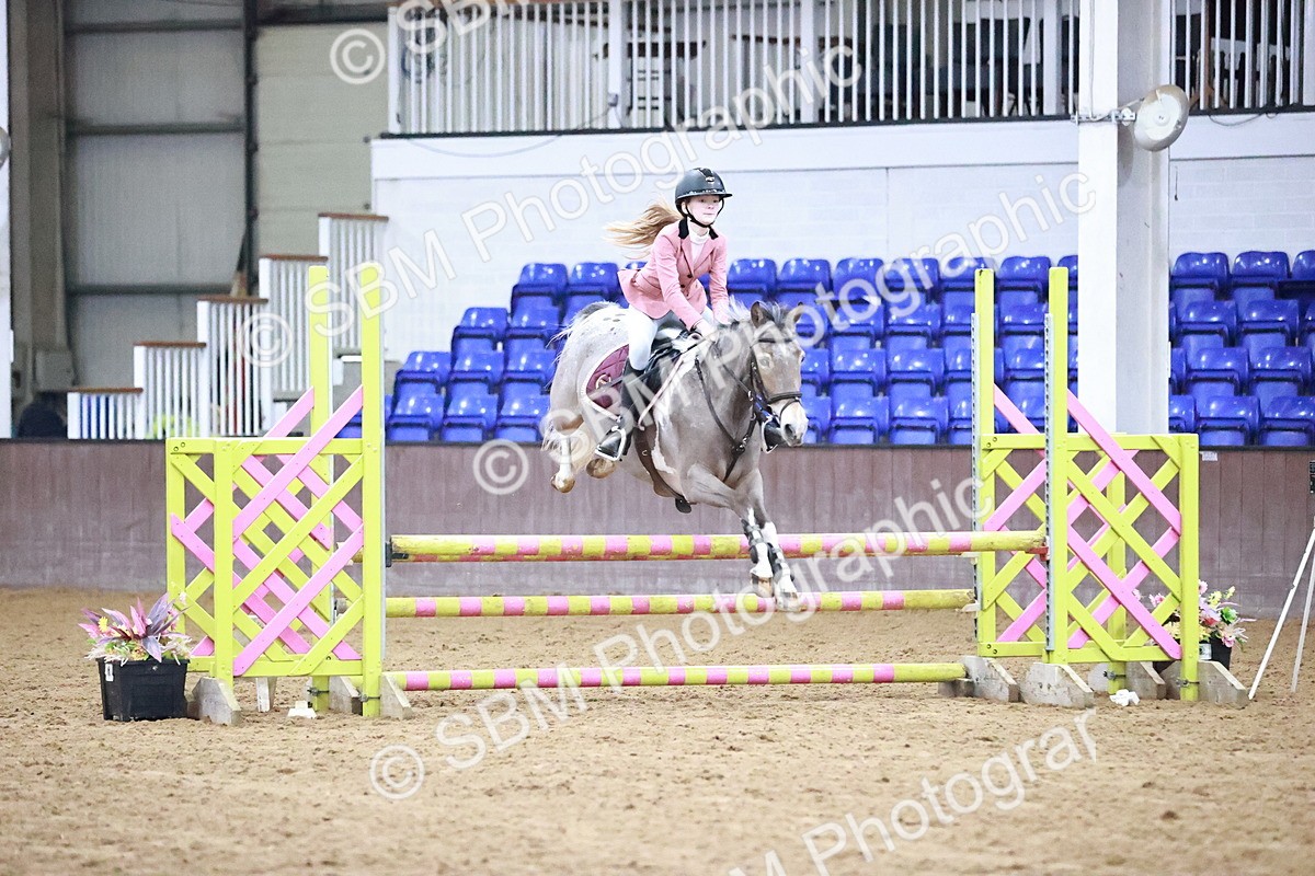 SBM_001818 - Class 9 - Pony Intro 75cm