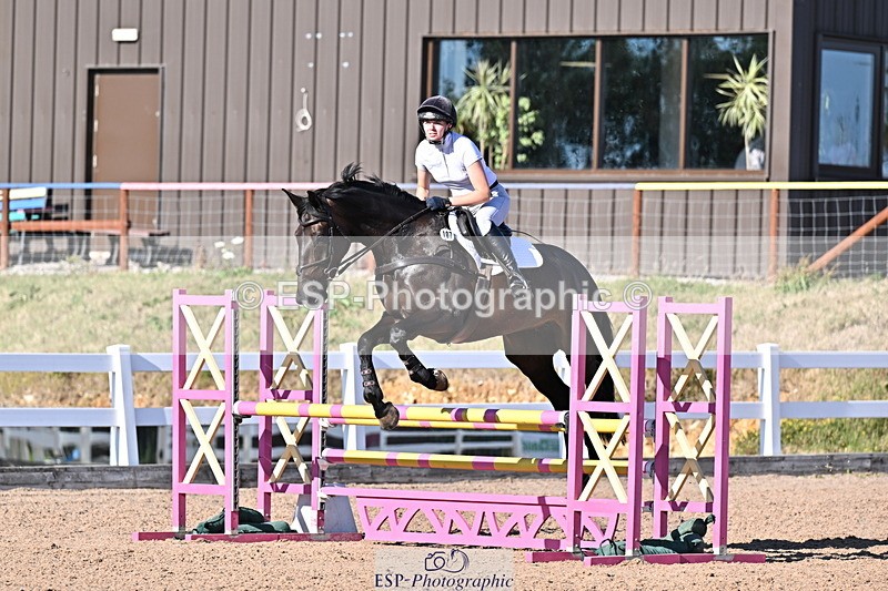 250708A-181954-00478 - 90cm Classes