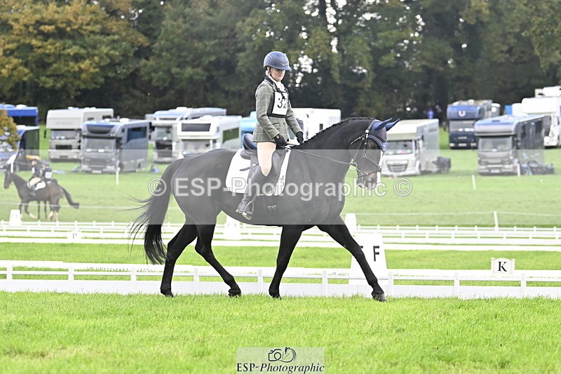 251023A-135428-04188 - D-326-Chloe.Williams