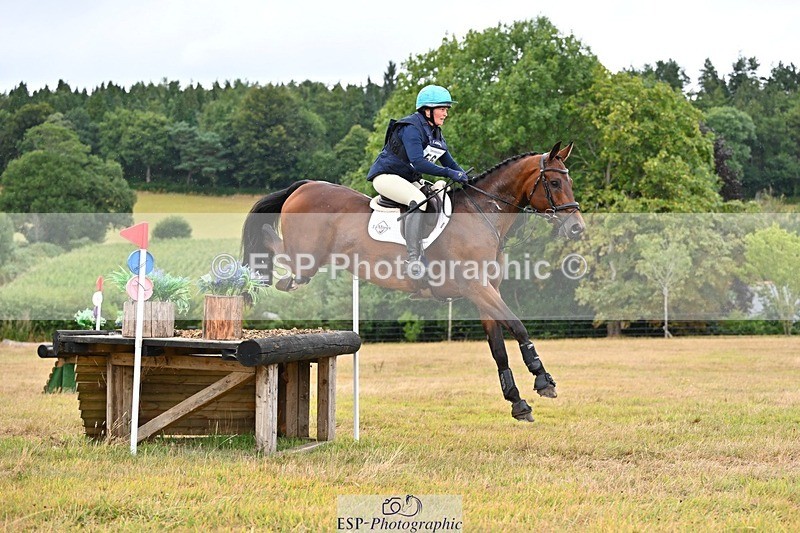 250803A-133721-14166 - M-564-Selina.Milnes-OBLENSKY'S.HEARTBREAKER