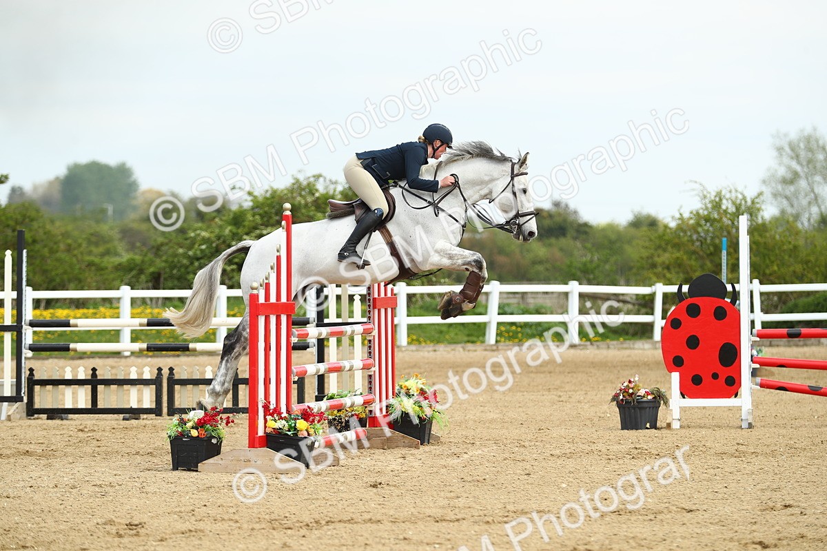 SBM_001185 - Class 4 - Senior Newcomers 1.10m