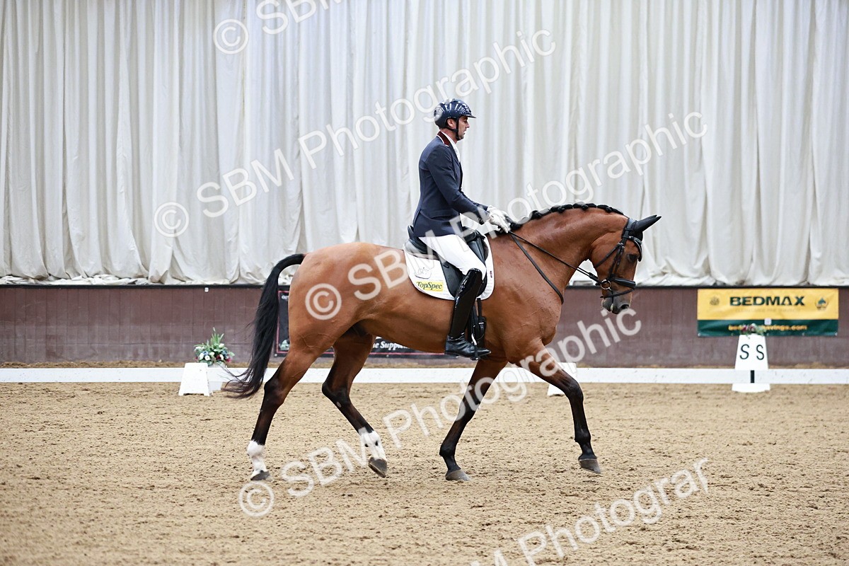 SBM_000611 - Class 1 - Prelim 6 Gold - 11.24-12.40