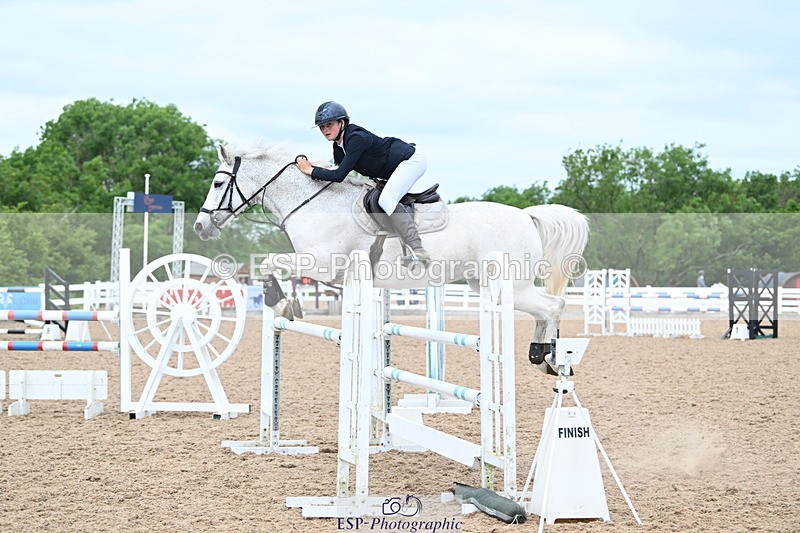 240609A-142613-05940 - Cls 26 Pony Foxhunter and 1.10m Open