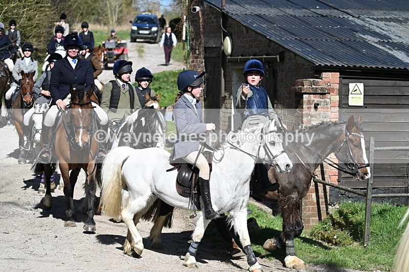 WJ7_9732 - Home for hunt tea !