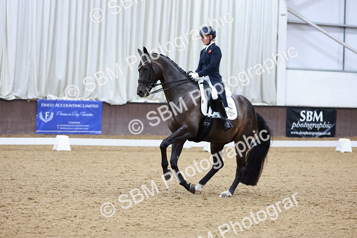 SBM_021703 - Class 14 - FEI Grand Prix - 18.52-19.37