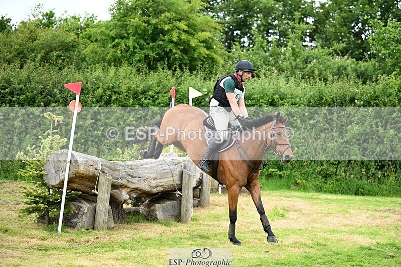 240623-103930-01690 - BE 90 XC 10-30 to 11.30