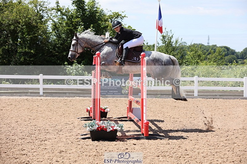 240629A-140748-06707 - Cls 19 Foxhunter and 1.10m Open