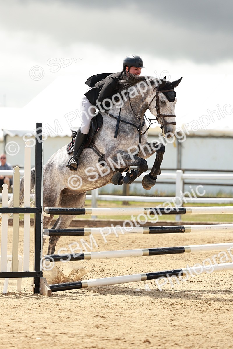 SBM_007237 - Class 2 - Senior Discovery - 1.00m Open