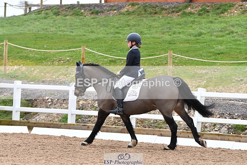 240121A-105720-00510 - Cls 5 Novice 37A