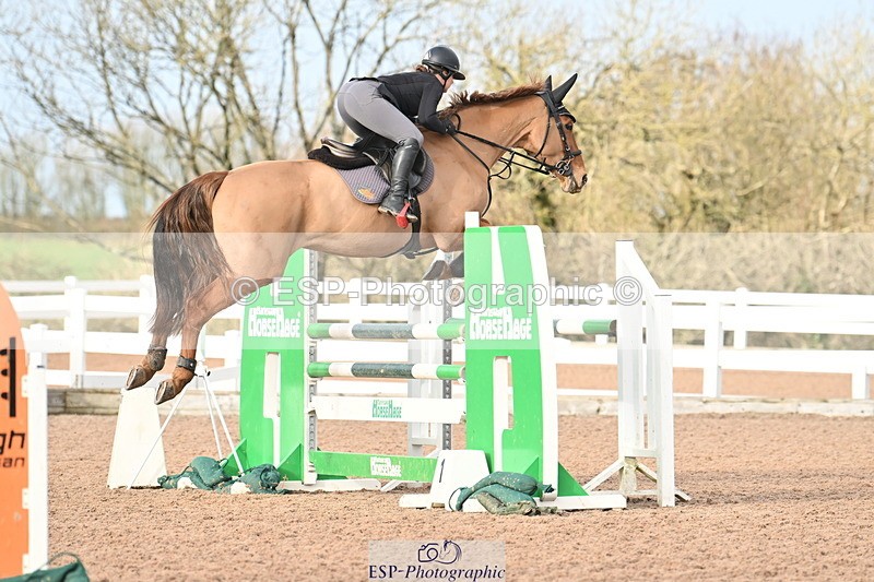 231209A-131942-01881 - Cls 13 Foxhunter & 1.20m Open