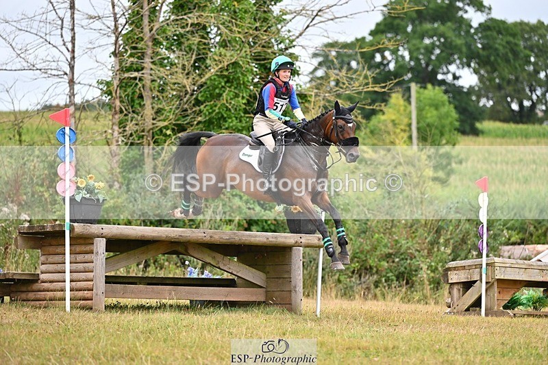 250803A-111456-10827 - L-513-Maisie.Randle-VILLANELLE