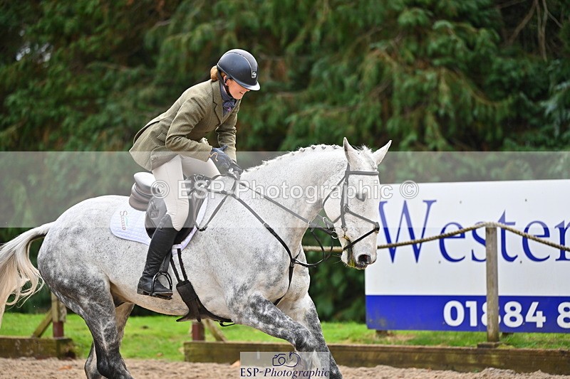 251026A-114536-24108 - D-329-Clementine.Montgomerie