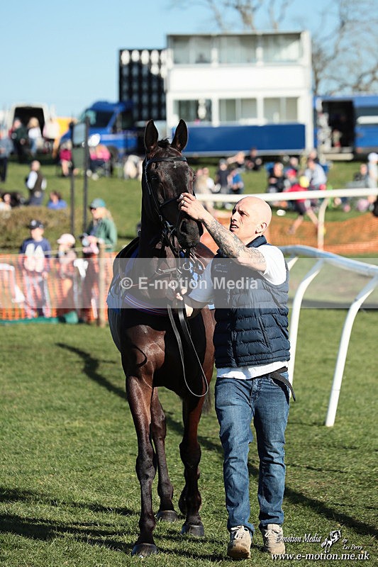 PtP 210326 928 - VWH Cirencester Races 21/03/26