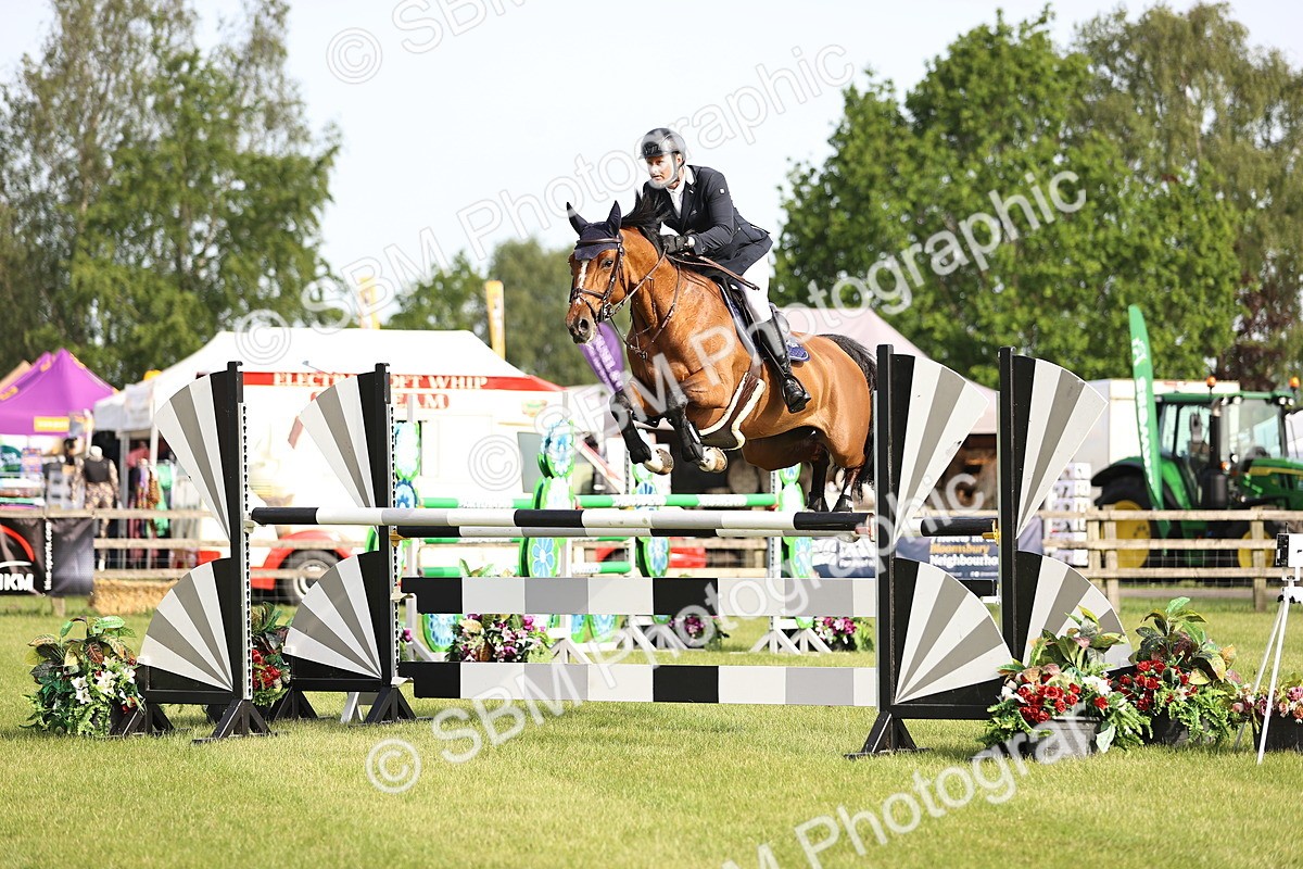 SBM_01298 - Class 200 - Martin Grant Homes Welcome Stakes 1.25m Open