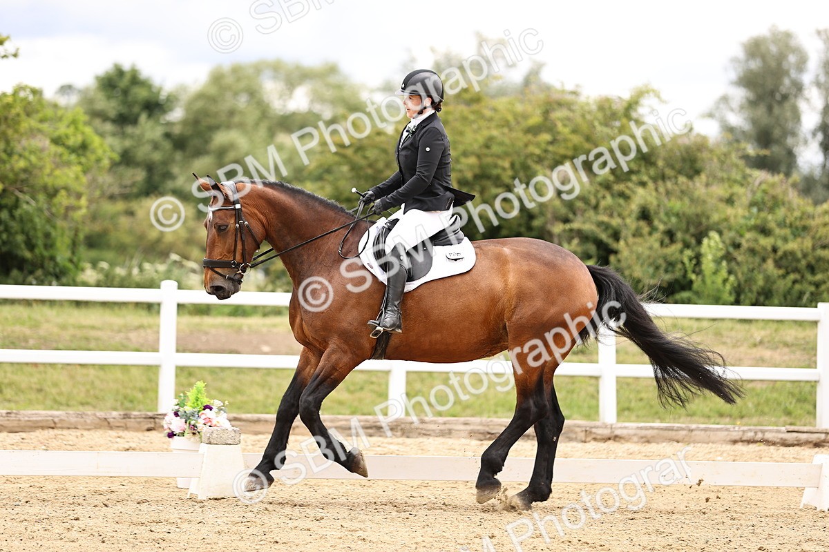 SBM_002028 - Class 2 - Novice 4 - 10.36-11.39