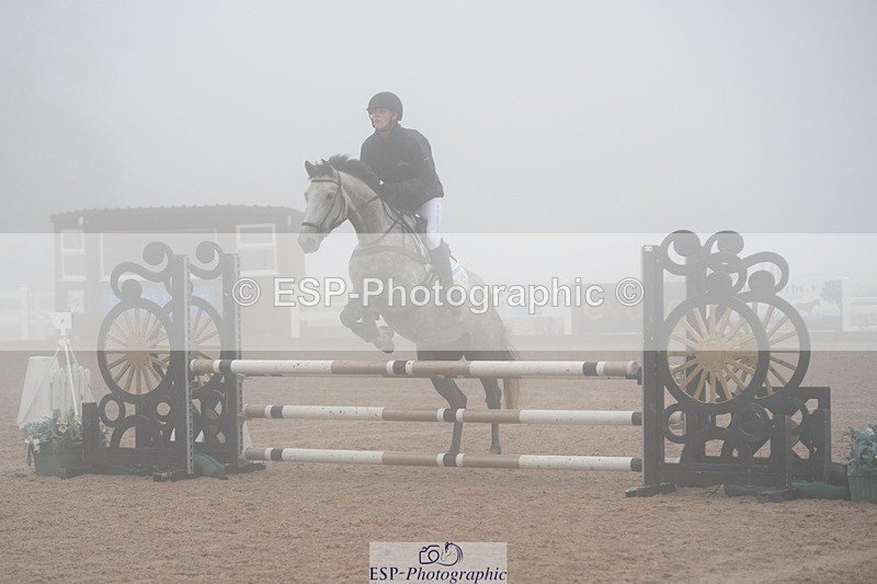 251003-102404-00048 - Cls 6 British Novice and 90cm