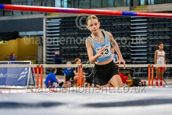 CombiMast25-913712 - Field Female